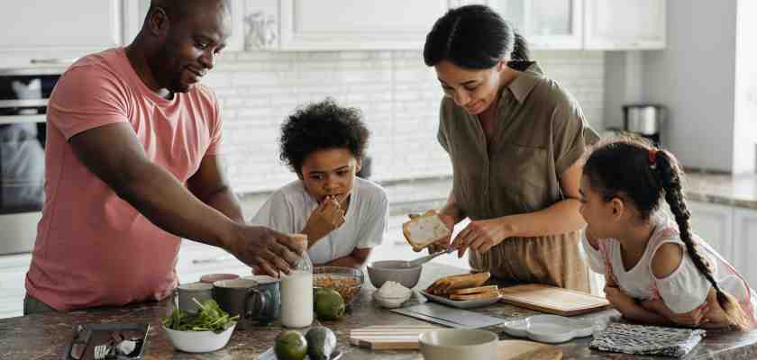 Familia Asistencia